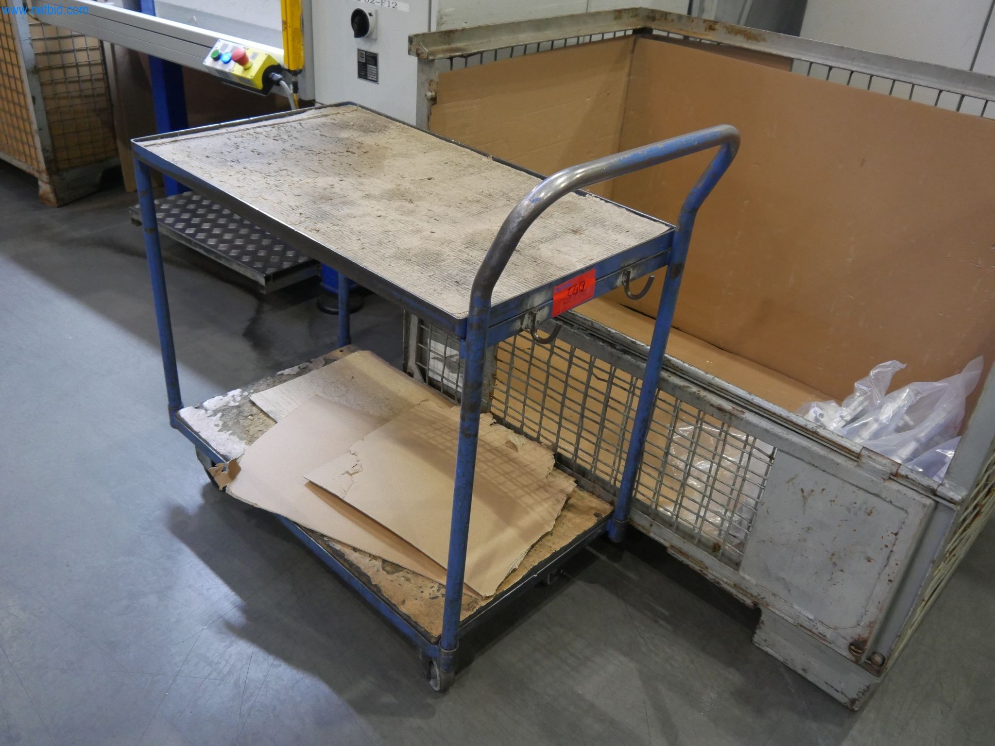 Etagentransportwagen
